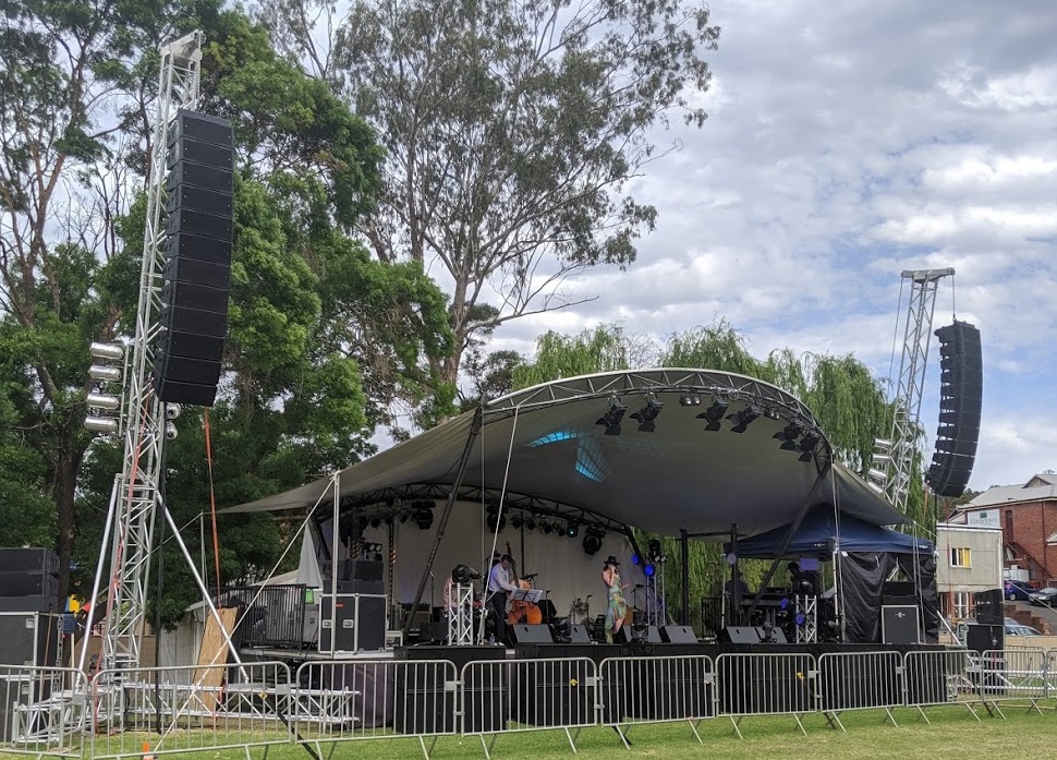 Daytime full shot of Blue Owl stage